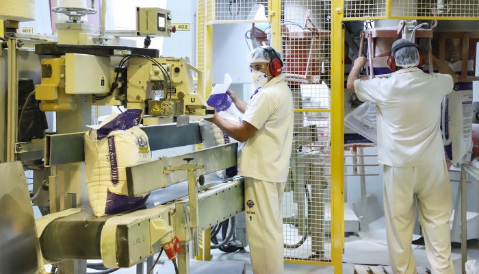 Paraná ganha espaço na indústria brasileira desde 2018 e produção chega a R$ 184 bilhões